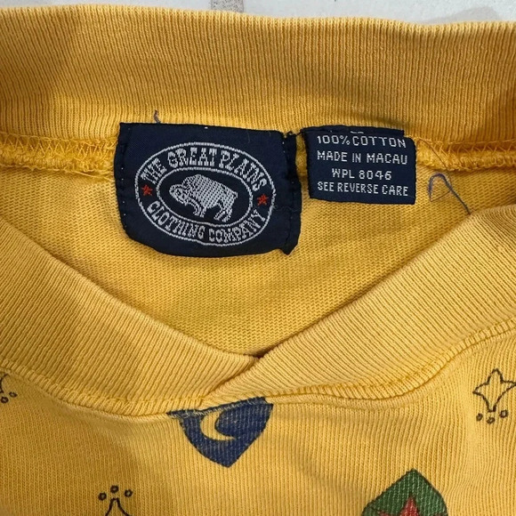 The Great Plains Clothing Company Size Large Mustard Yellow Sweatshirt - Crest - Picture 5 of 7